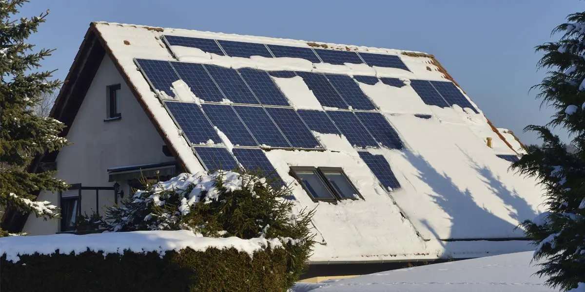Pro & Cons of Solar Panels in Cold Weather